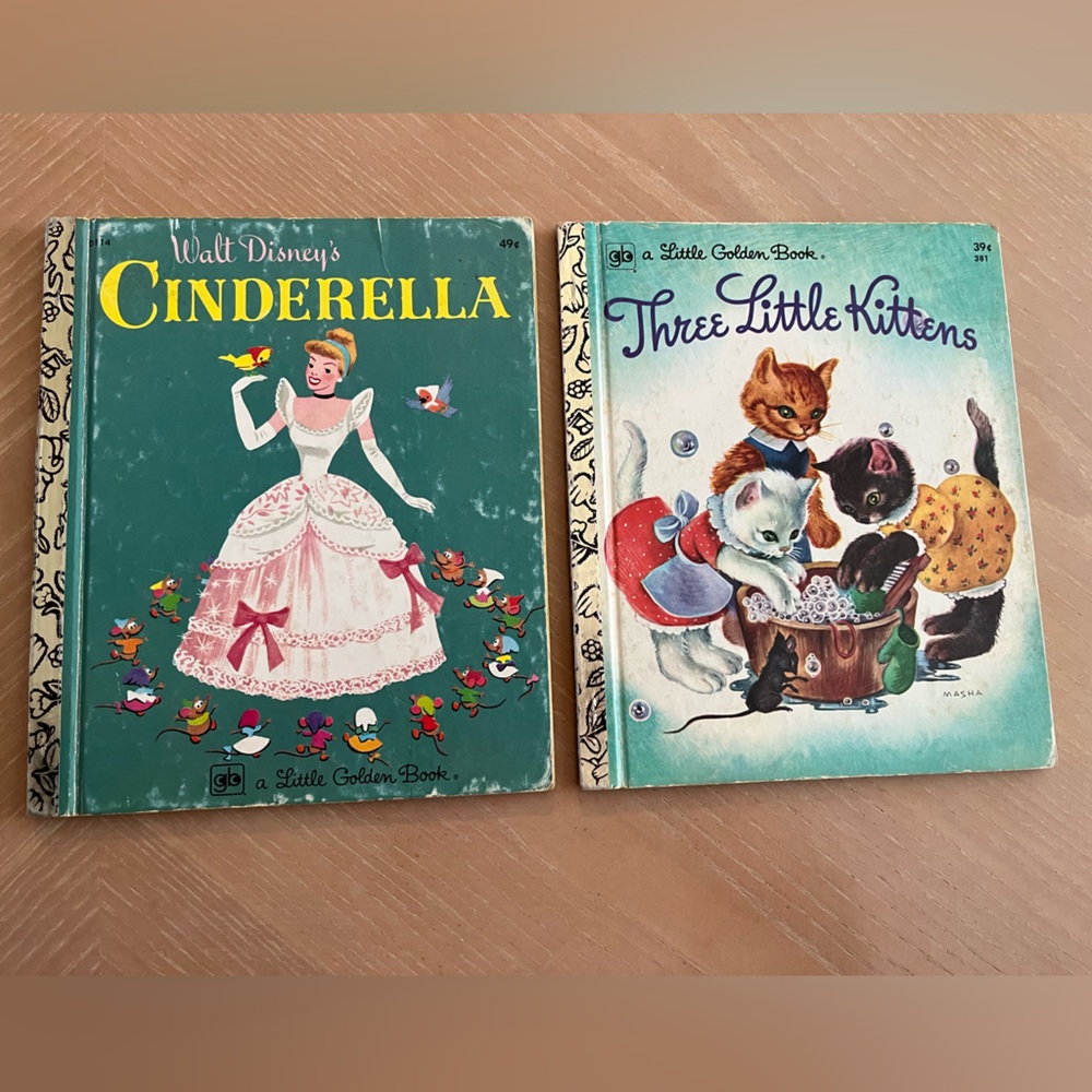Set of 2 vintage Little Golden Books.